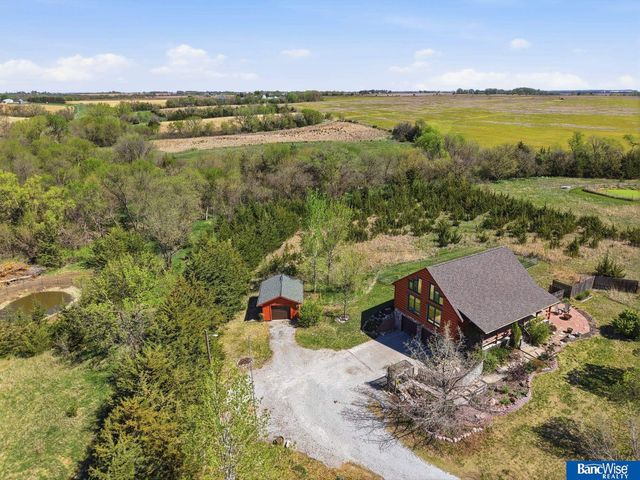 28831 Fonda Road, Firth, NE 68358