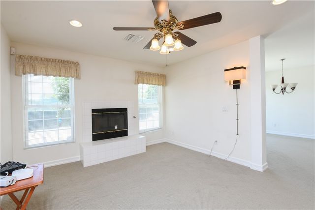 25481 Foothill Drive E, San Bernardino, CA 92404