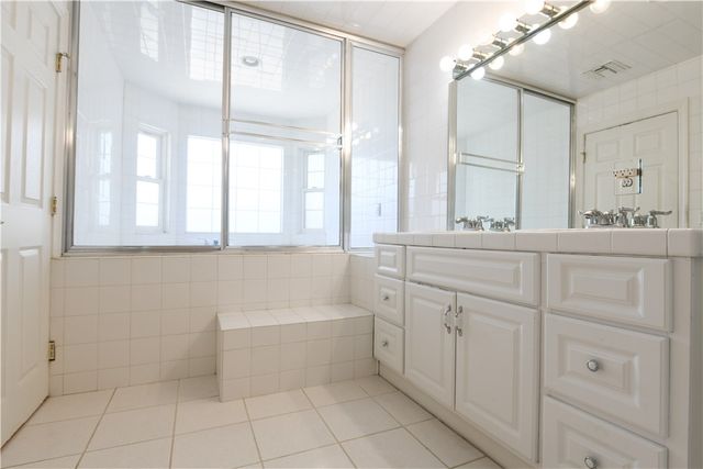 25481 Foothill Drive E, San Bernardino, CA 92404