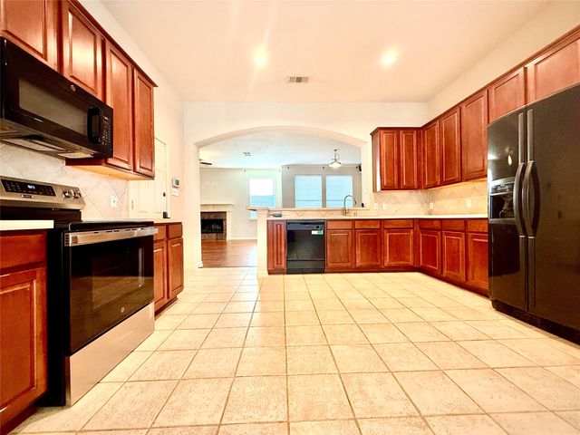 1703 Oak Brook Lane, Allen, TX 75002
