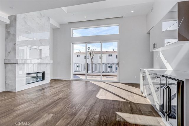 2302 Perkins Lane, Redondo Beach, CA 90278