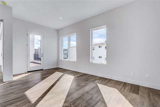 2302 Perkins Lane, Redondo Beach, CA 90278