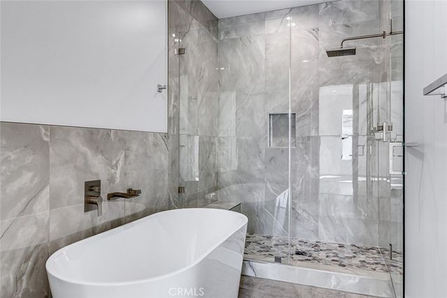2302 Perkins Lane, Redondo Beach, CA 90278