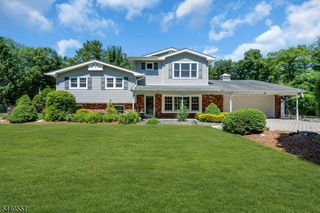 15 Timber Ln, West Milford Twp., NJ 07435