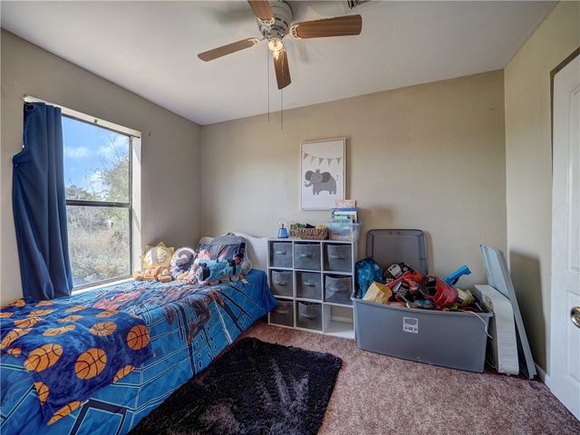 330 S Saunders St, Aransas Pass, TX 78336