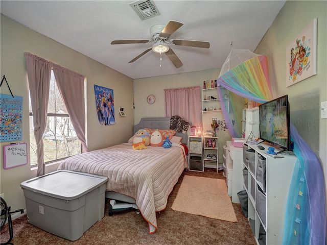 330 S Saunders St, Aransas Pass, TX 78336