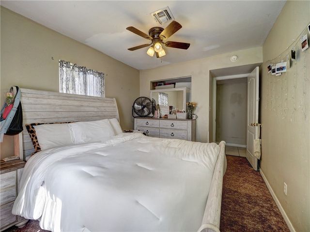 330 S Saunders St, Aransas Pass, TX 78336