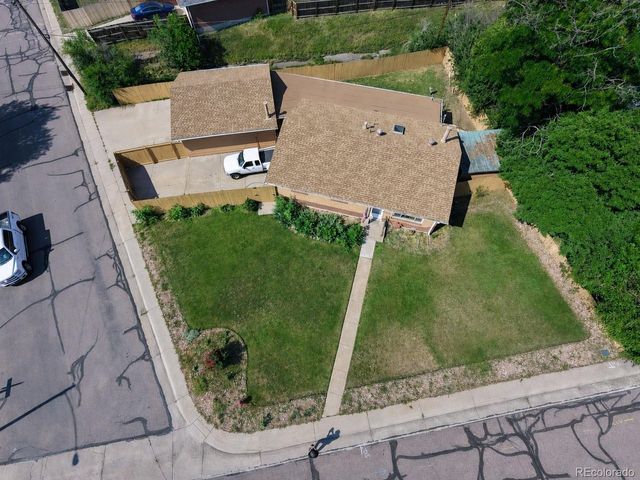 7220 W Calahan Ave, Denver, CO 80232
