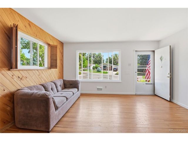 7220 W Calahan Ave, Denver, CO 80232