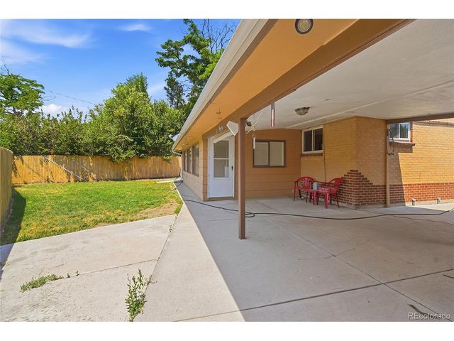 7220 W Calahan Ave, Denver, CO 80232