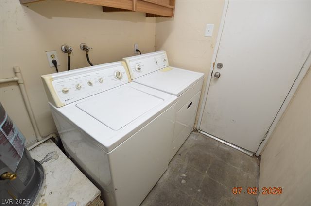 6543 Barbary Circle, Las Vegas, NV 89103