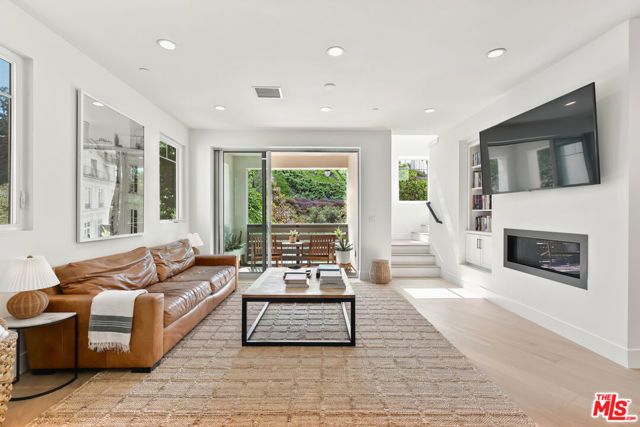 12824 S Seaglass Circle, Los Angeles, CA 90094