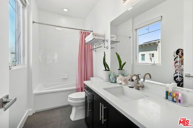 12824 S Seaglass Circle, Los Angeles, CA 90094