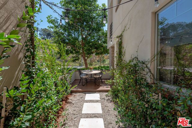 12824 S Seaglass Circle, Los Angeles, CA 90094