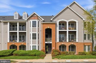 46630 DRYSDALE TER #300, Potomac Falls, VA 20165