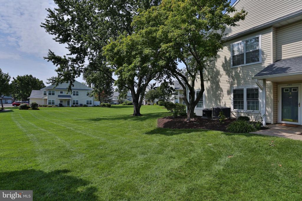 2902 LYNBROOKE DR, YARDLEY, PA 19067 — photo 3