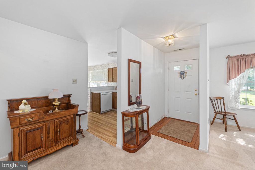 2902 LYNBROOKE DR, YARDLEY, PA 19067 — photo 4