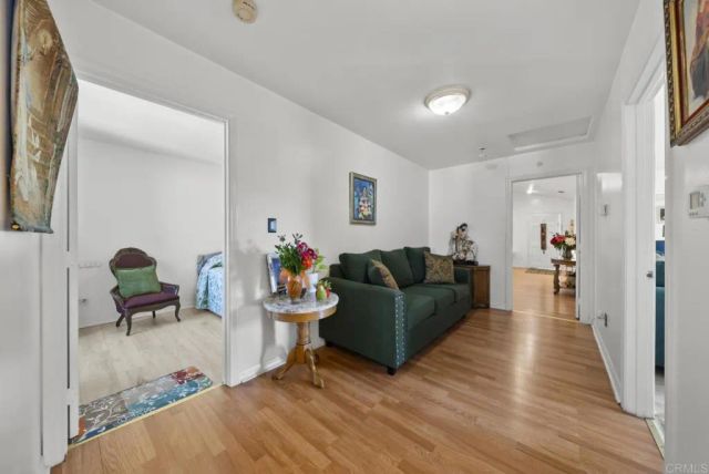 10520 California Avenue, South Gate, CA 90280
