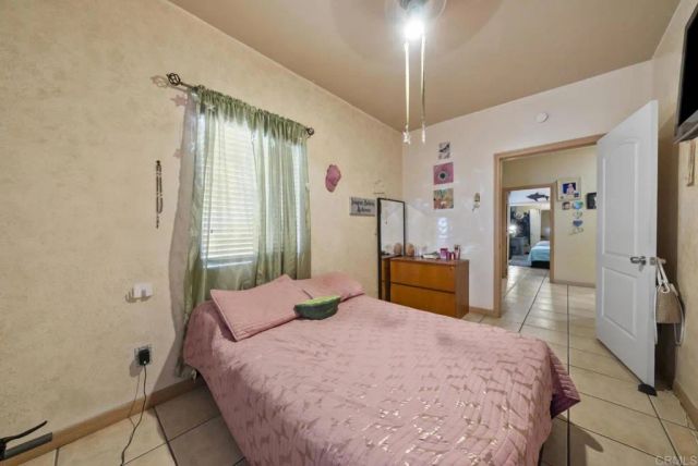 10520 California Avenue, South Gate, CA 90280