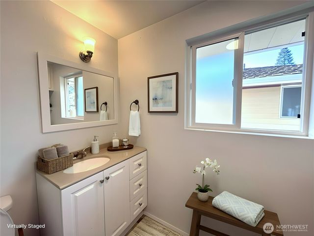 11220 SE 212th Street, Kent, WA 98031