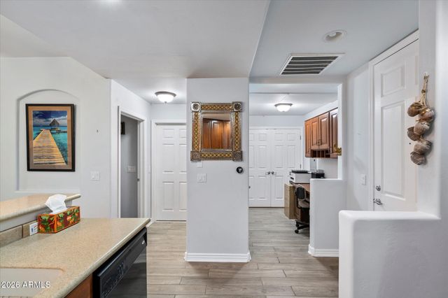 5450 E DEER VALLEY Drive 2008, Phoenix, AZ 85054