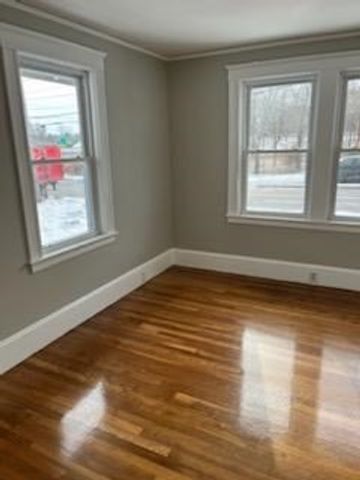 311 Essex St, Saugus, MA 01906