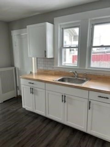 311 Essex St, Saugus, MA 01906