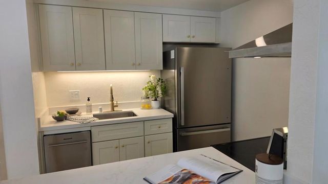 124 Flynn Avenue A, Mountain View, CA 94043