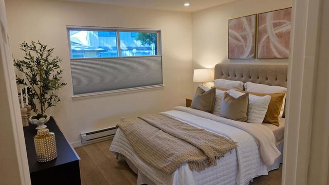 124 Flynn Avenue A, Mountain View, CA 94043