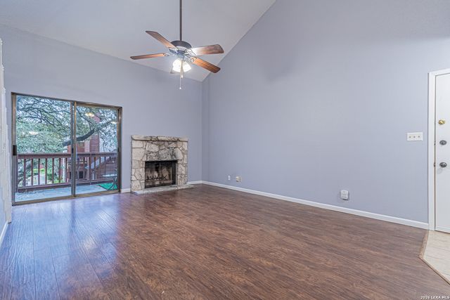 10527 Perrin Beitel Rd Apt C211, San Antonio, TX 78217