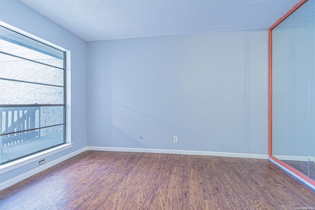 10527 Perrin Beitel Rd Apt C211, San Antonio, TX 78217