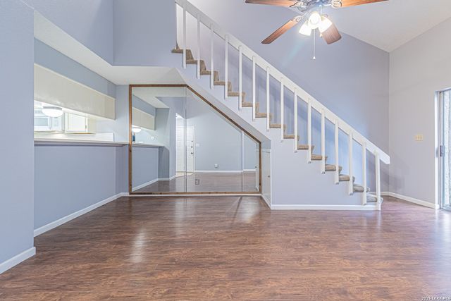 10527 Perrin Beitel Rd Apt C211, San Antonio, TX 78217