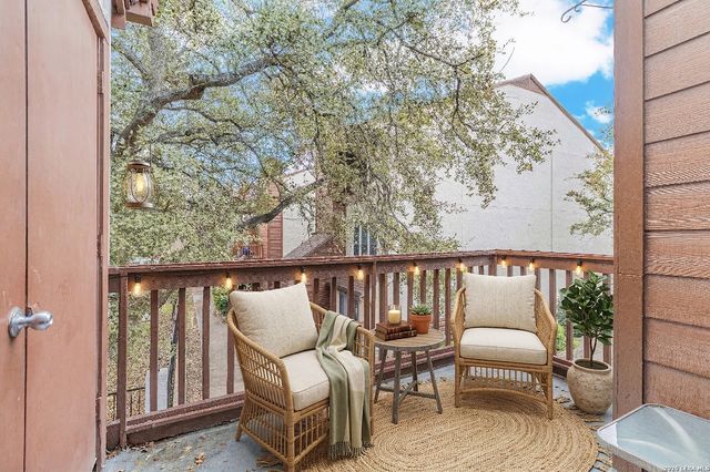 10527 Perrin Beitel Rd Apt C211, San Antonio, TX 78217