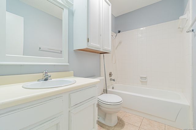 10527 Perrin Beitel Rd Apt C211, San Antonio, TX 78217