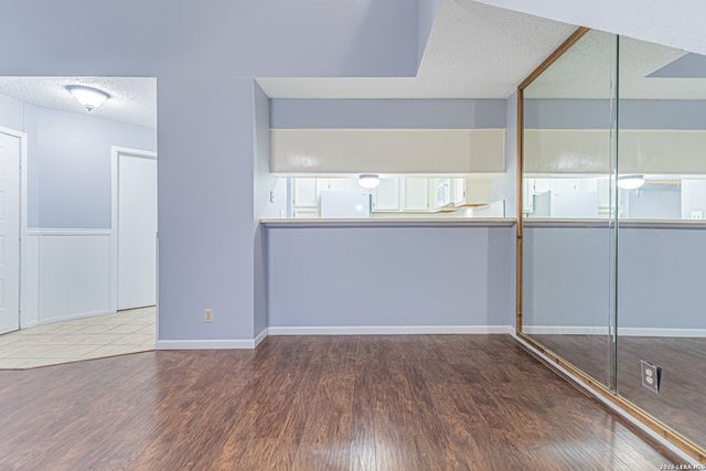 10527 Perrin Beitel Rd Apt C211, San Antonio, TX 78217