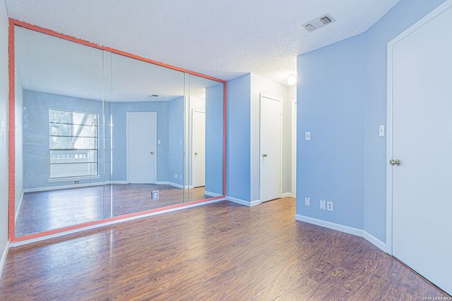 10527 Perrin Beitel Rd Apt C211, San Antonio, TX 78217