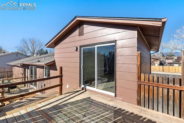 6635 Grand Valley Drive, Colorado Springs, CO 80911