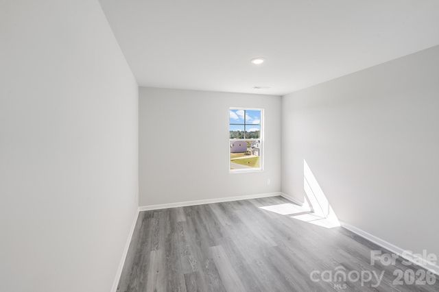 125 Red Cedar Lane, Statesville, NC 28625