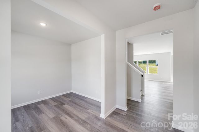 125 Red Cedar Lane, Statesville, NC 28625