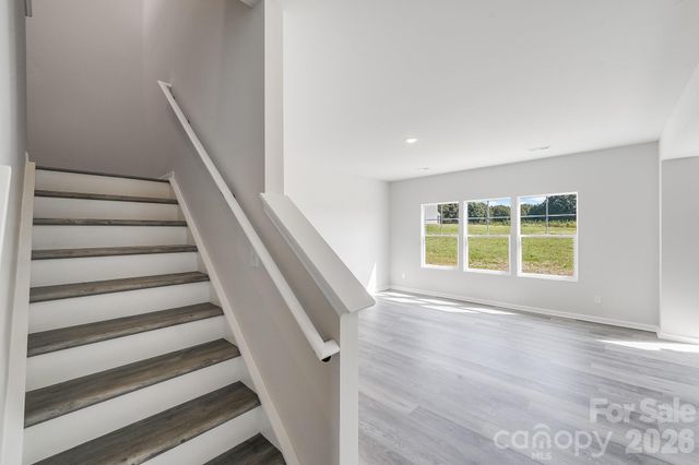 125 Red Cedar Lane, Statesville, NC 28625