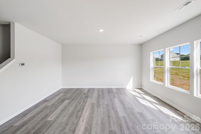 125 Red Cedar Lane, Statesville, NC 28625