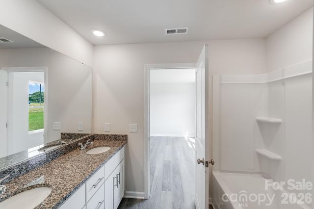 125 Red Cedar Lane, Statesville, NC 28625