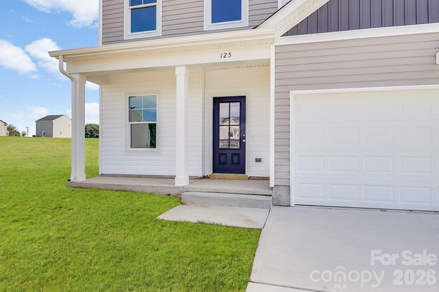 125 Red Cedar Lane, Statesville, NC 28625