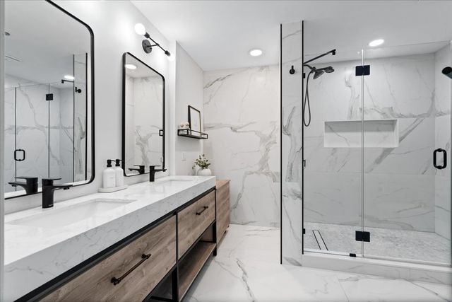 720 W RANDOLPH Street 503, Chicago, IL 60661