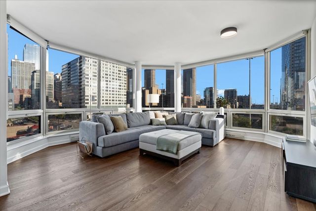 720 W RANDOLPH Street 503, Chicago, IL 60661