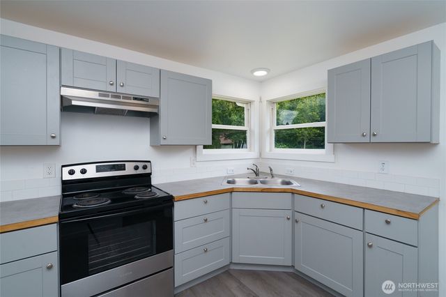 48224 Moen Road, Concrete, WA 98237