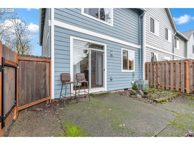 2705 Se 74TH Way, Hillsboro, OR 97123