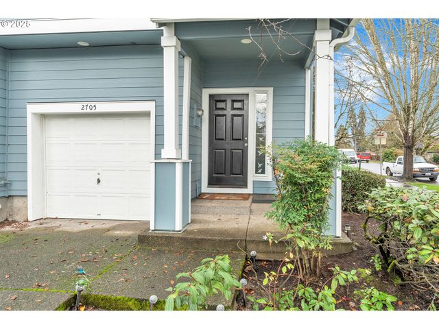 2705 Se 74TH Way, Hillsboro, OR 97123
