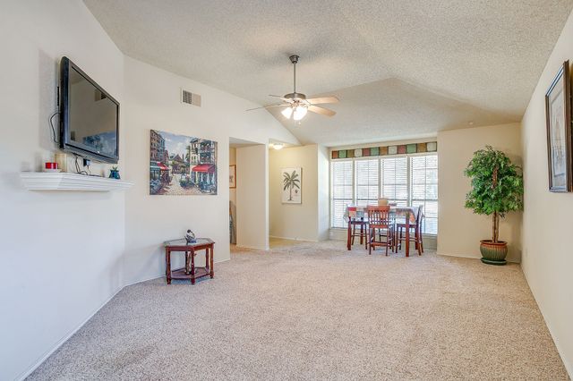 2428 Chestnut Way, Bedford, TX 76022