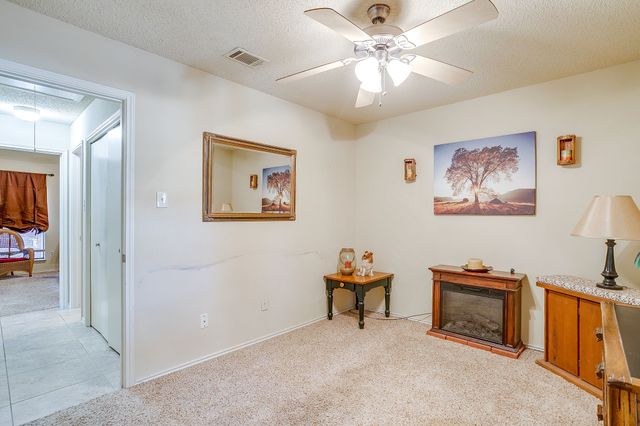 2428 Chestnut Way, Bedford, TX 76022